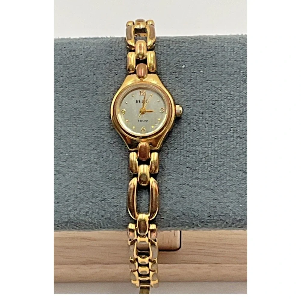 Relic Folio Women's Gold‎ Tone Watch ZR33515